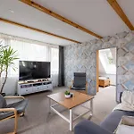 Apartament Vousata Dama *