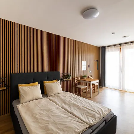 Apartment Vousata Dama - Ps3 - Parking Free *